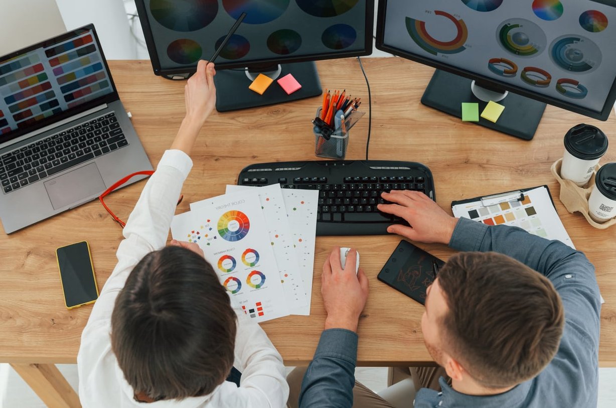 landing page design laptop